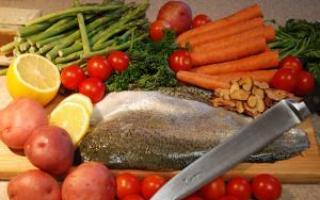 ट्राउट: कैलोरी सामग्री, बीजेयू, स्वादिष्ट व्यंजन लाल मछली की कैलोरी सामग्री, नमकीन ट्राउट